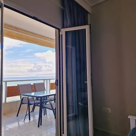 Viktoria Sea View Peraía