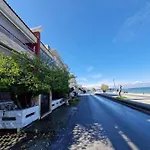 Viktoria Sea View Apartament